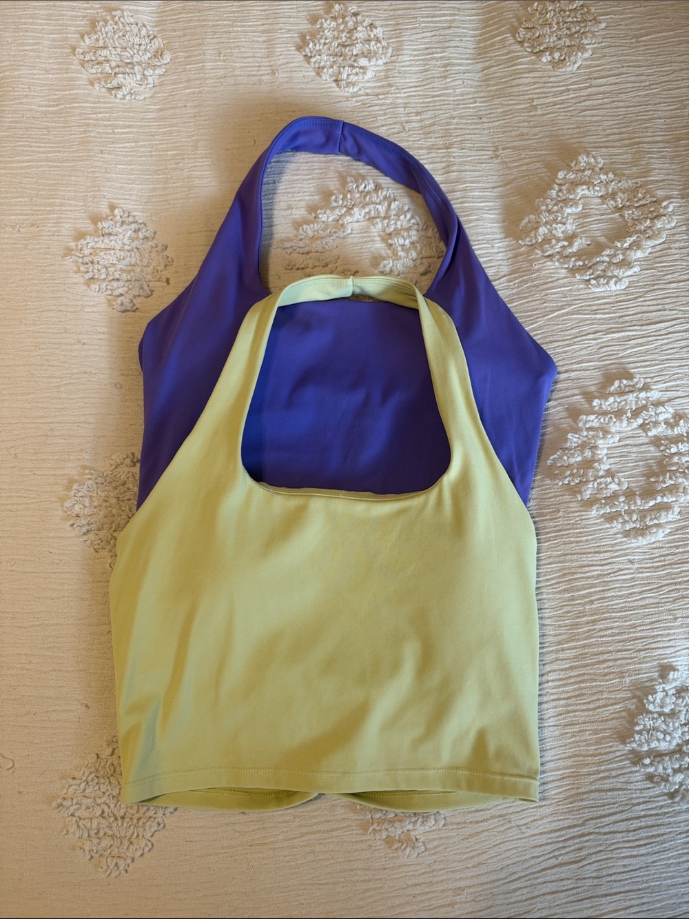 HALTER WORKOUT TOPS